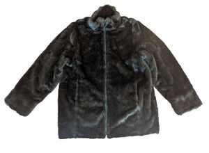 Vintage Y2K Retro 90s/2000s style Reversible Faux Fur Coat Jacket Women’s Medium